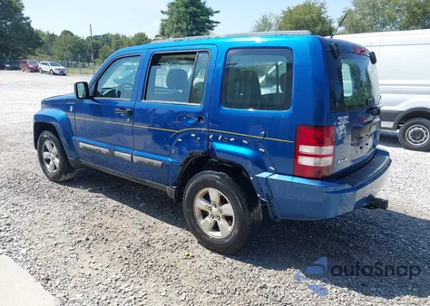 2010 Jeep Liberty Sport z USA, uszkodzony, nr VIN 1J4PN2GK3AW142550